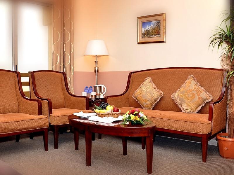 City Hotel Ras al-Khaimah Exterior photo